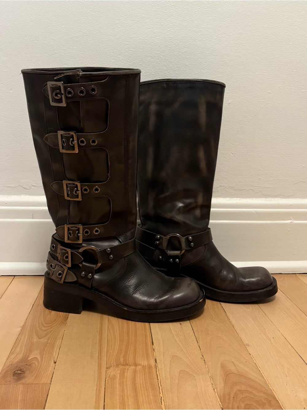 Steve Madden black leather buckle boots